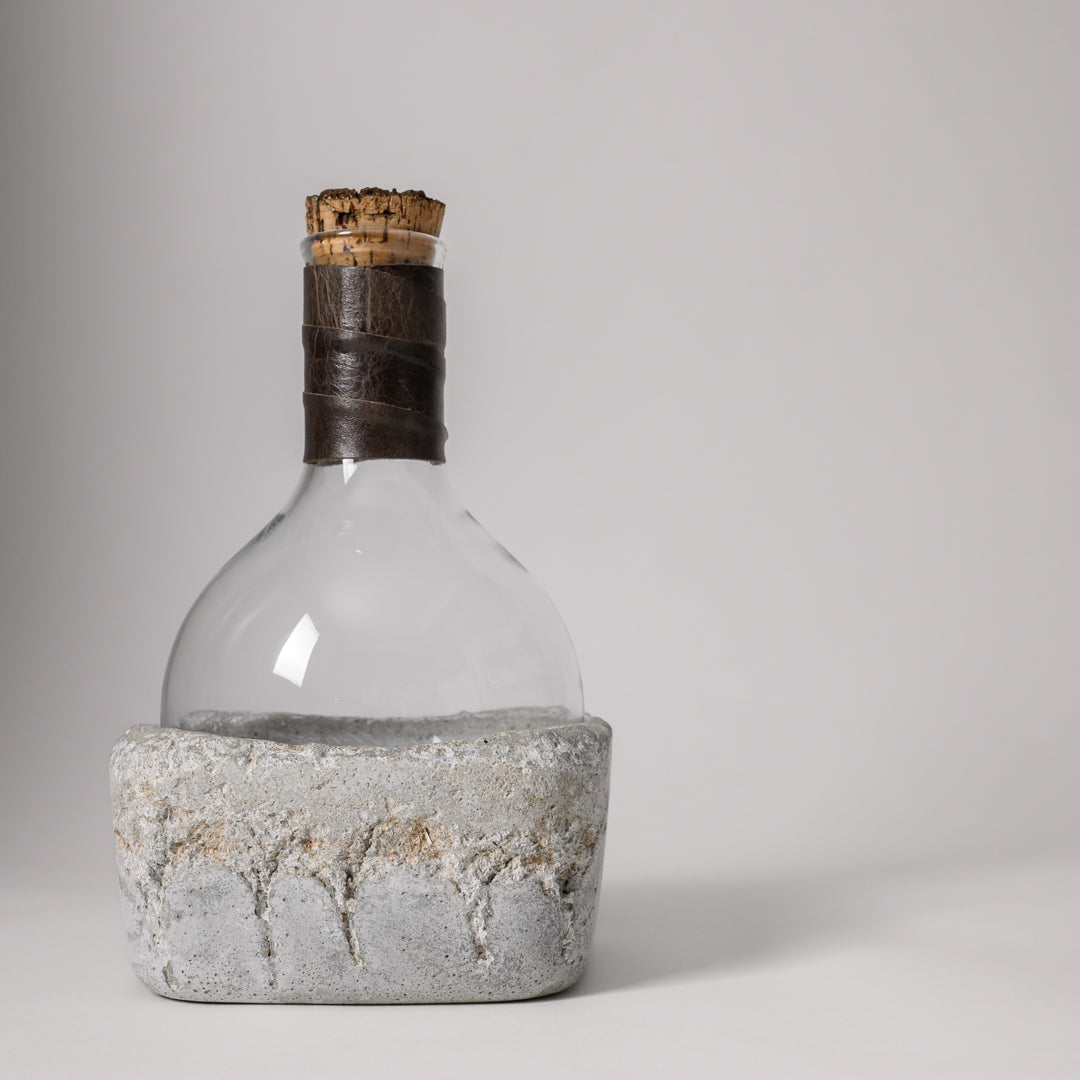 Rock Bottom Decanter - Gaia 1.0